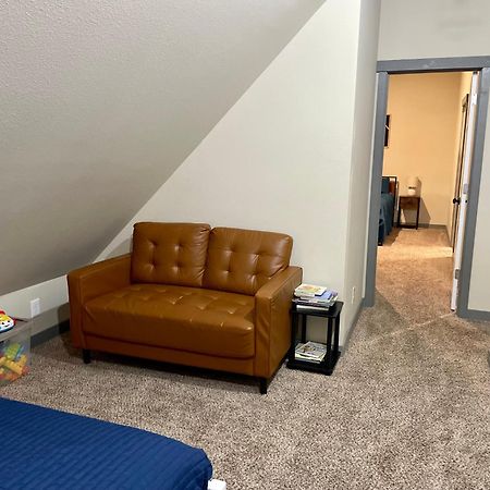 New Modern Cabin! 5Mi To Mt Rainier National Park! Hot Tub & Wifi Ashford Exteriör bild