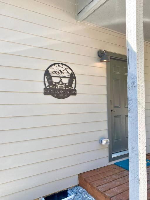 New Modern Cabin! 5Mi To Mt Rainier National Park! Hot Tub & Wifi Ashford Exteriör bild