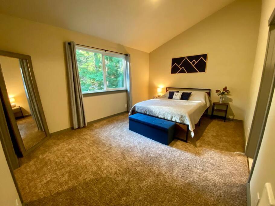 New Modern Cabin! 5Mi To Mt Rainier National Park! Hot Tub & Wifi Ashford Exteriör bild
